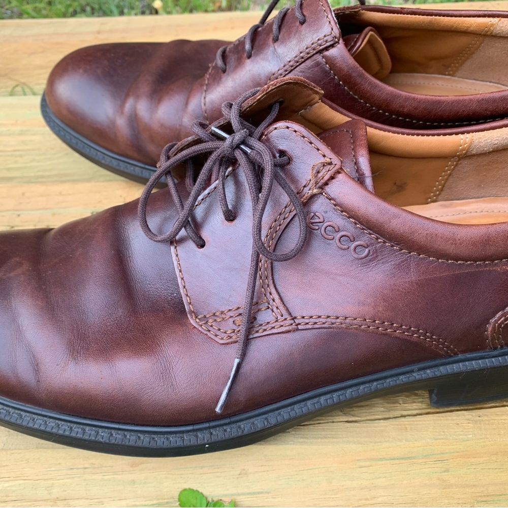 Men’s leather Ecco Dress Shoes